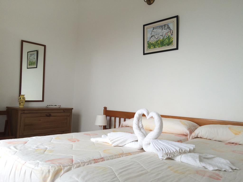 Apartamentos Dominguez Calera Oda fotoğraf